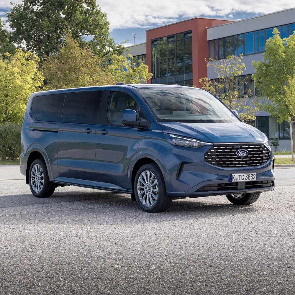 Ford E-Tourneo Custom