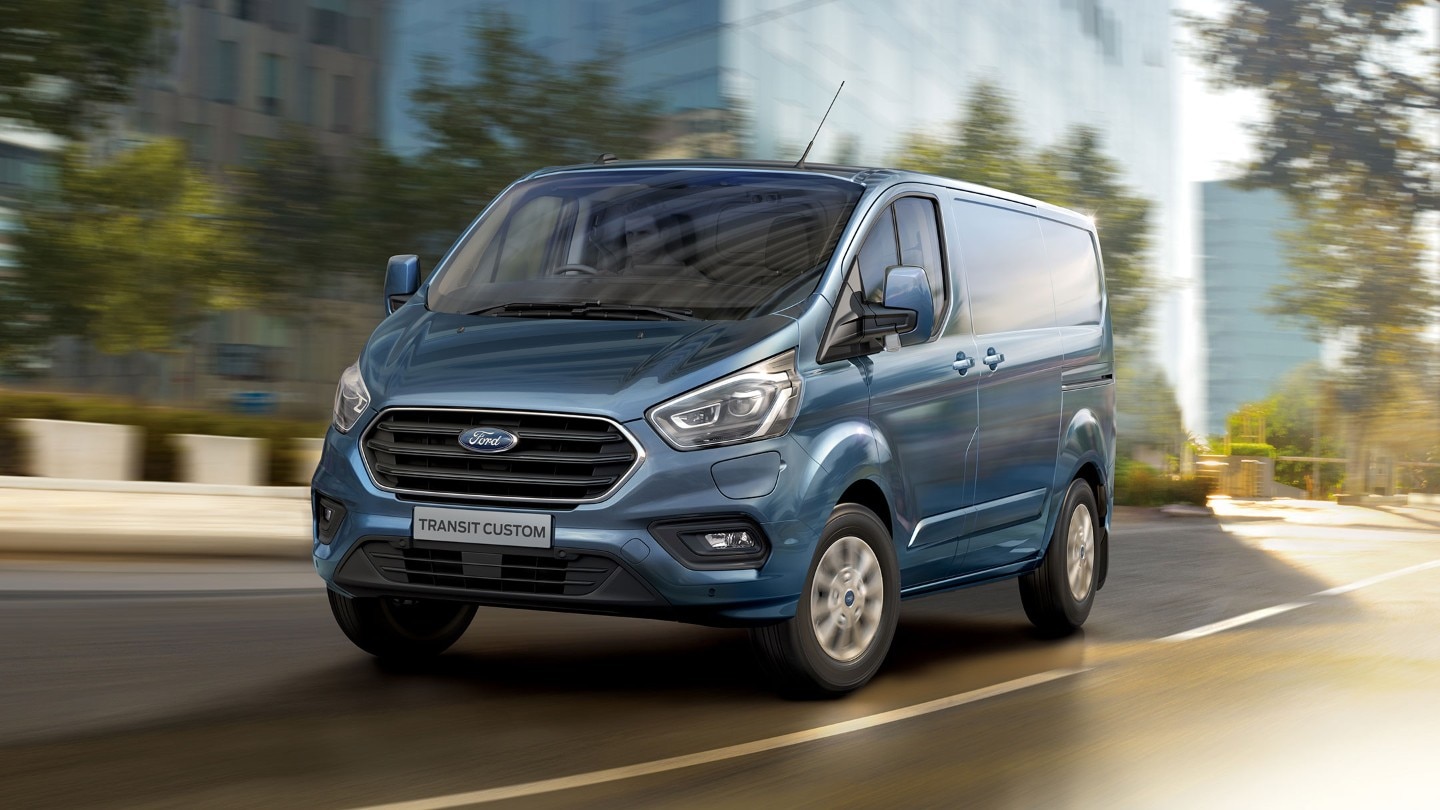 Ford Transit Custom Mild-Hybrid, fahrend