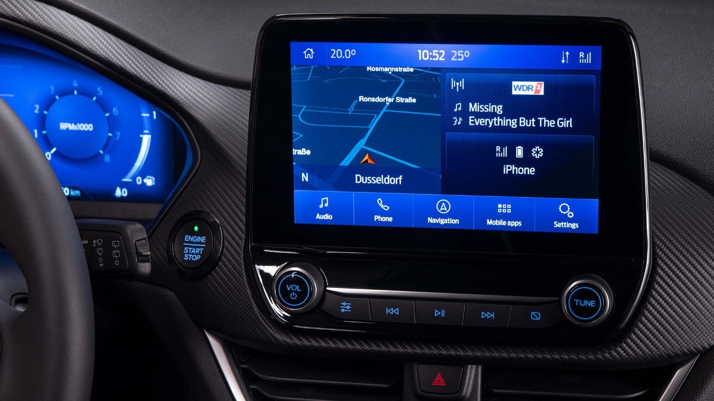 Ford SYNC 3 Navigationsanzeige in einem Fahrzeug