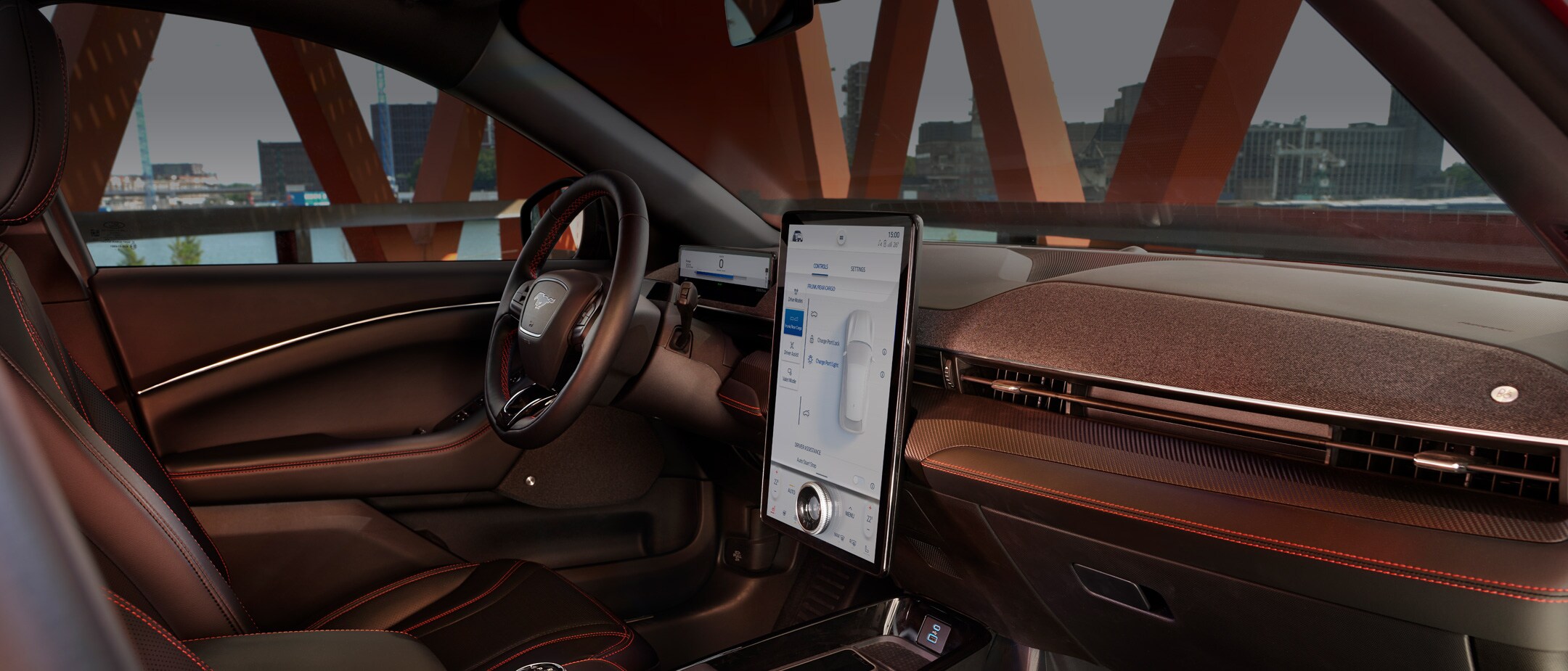 Ford Mustang Mach-E Innenraum. Detailansicht Ford SYNC 4A Touchscreen 