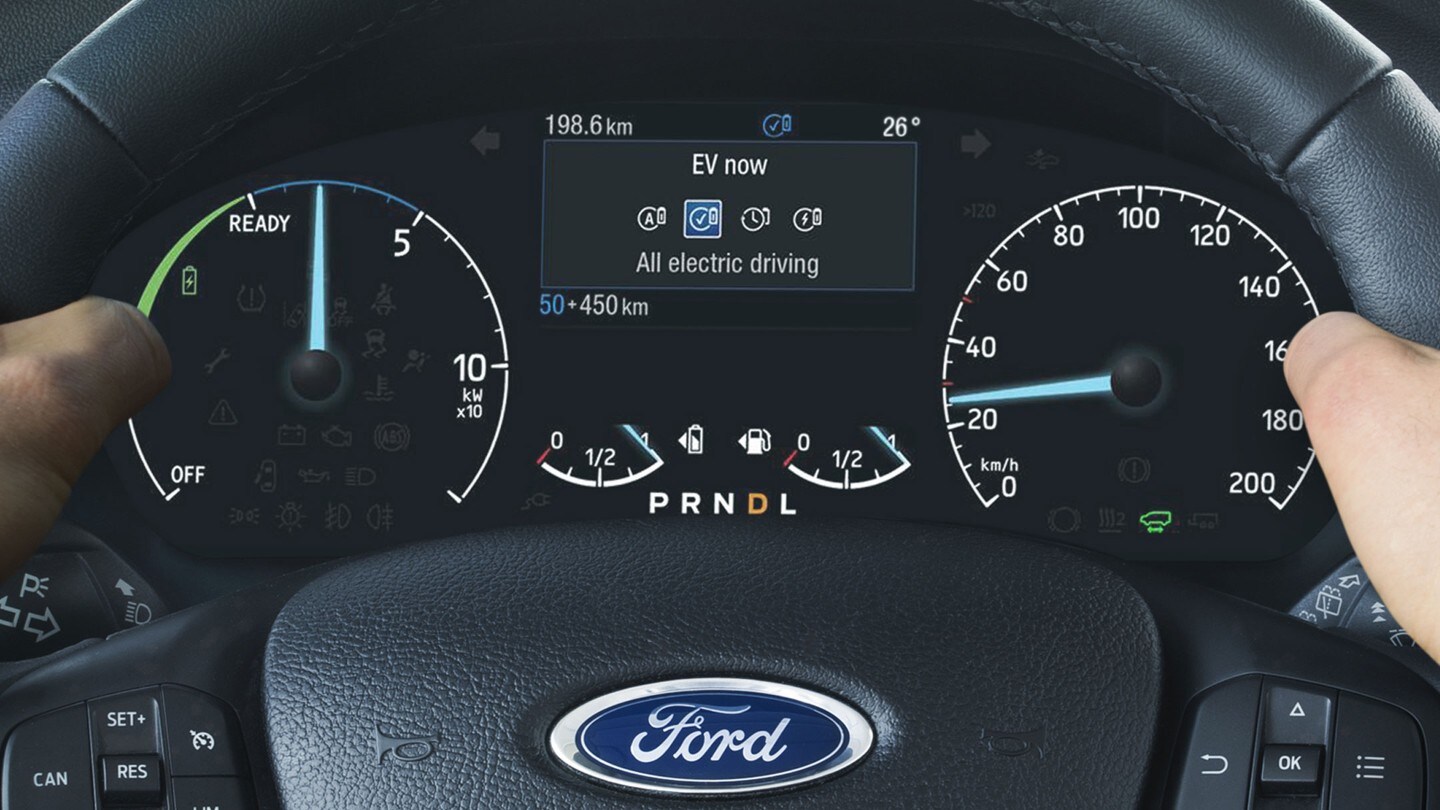 Ford Transit Custom Kastenwagen LKW Plug-in-Hybrid Innenraum. Detailansicht der Armaturenanzeige