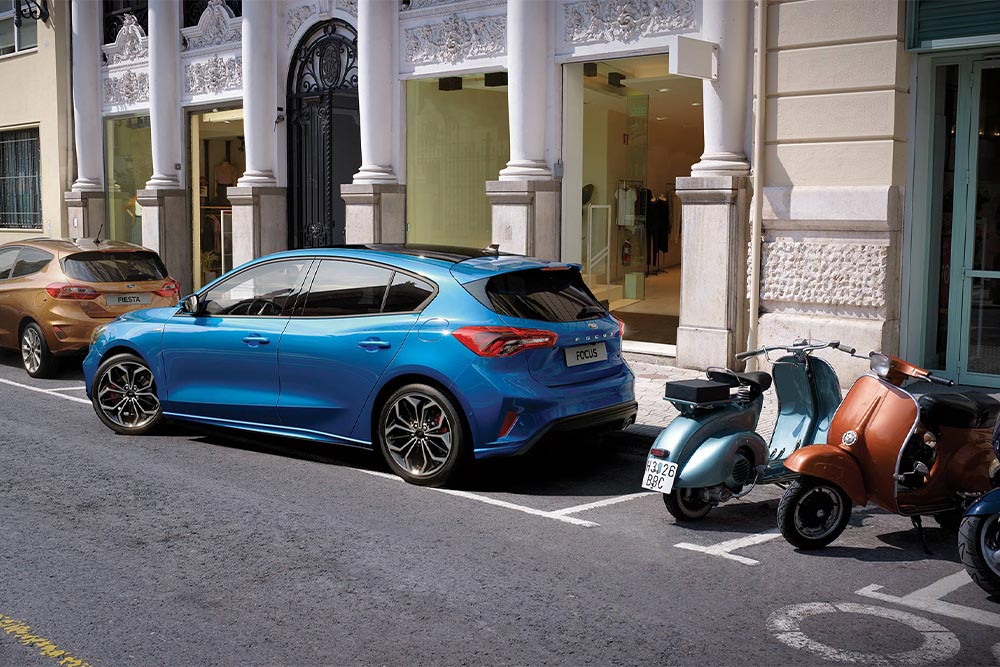 Ford Focus, Illustration Aktiver Park-Assistent.