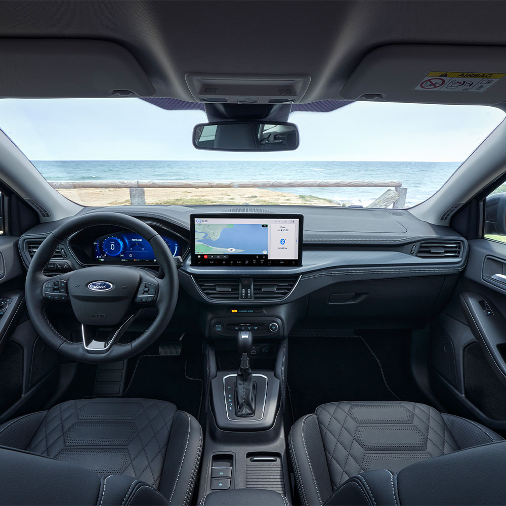 Ford Focus Active Innenraum. Detailansicht Fahrer- und Beifahrerseite