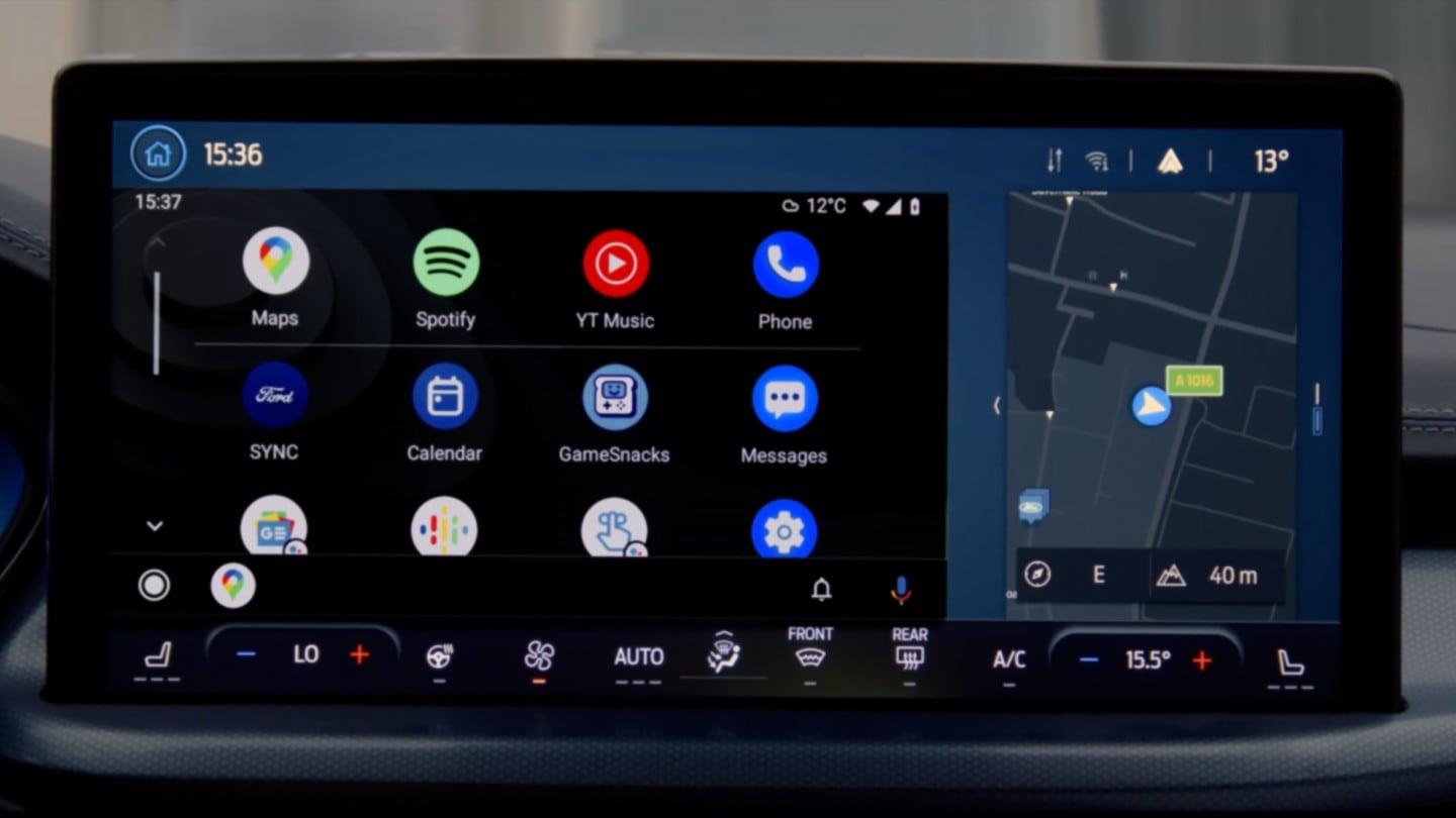 Ford Focus ST Innenraum. Ansicht Screen mit Apps