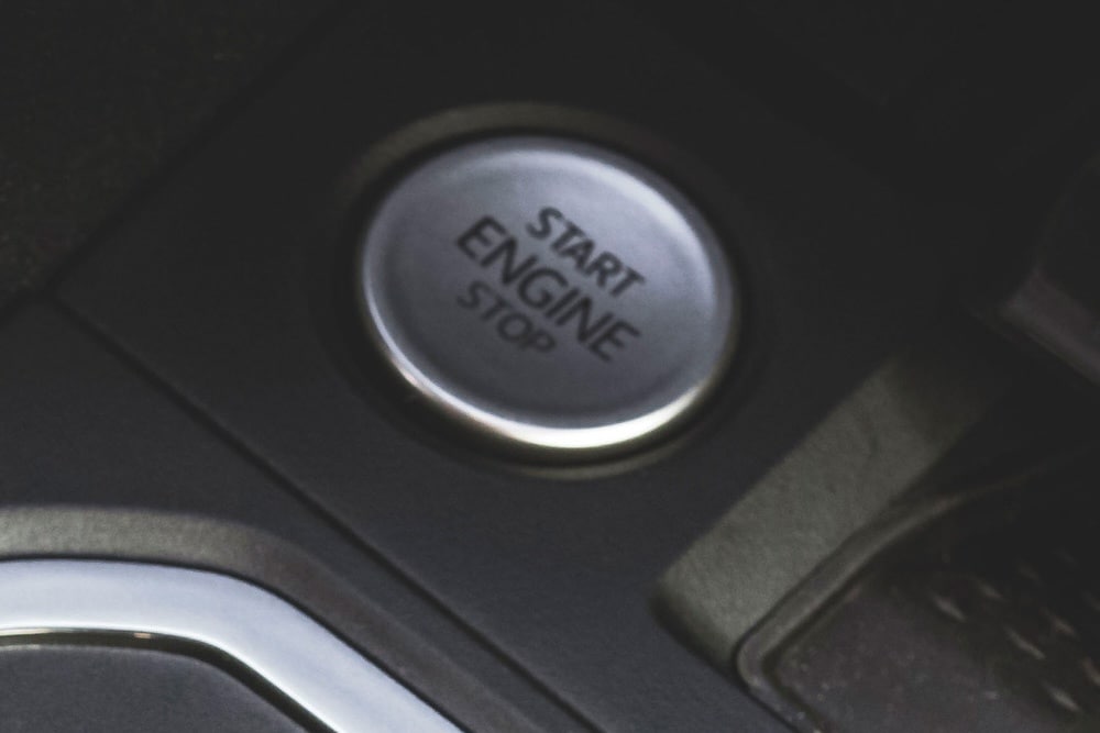 Ford Tourneo Connect Innenraum. Detailansicht des Ford Power-Startknopfs.