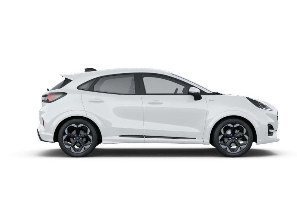 Puma ST-Line X in Weiß. Seitenansicht vor einem weißen Hintergrund.