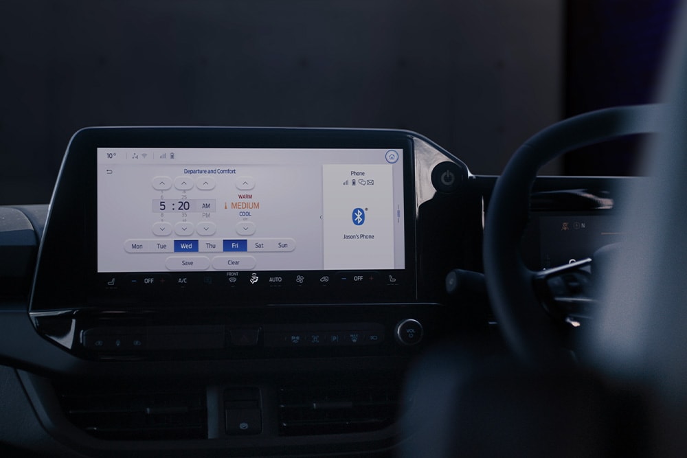 Ford Tourneo Custom Innenraum. Detailansicht Ford SYNC 4-Touchscreen.