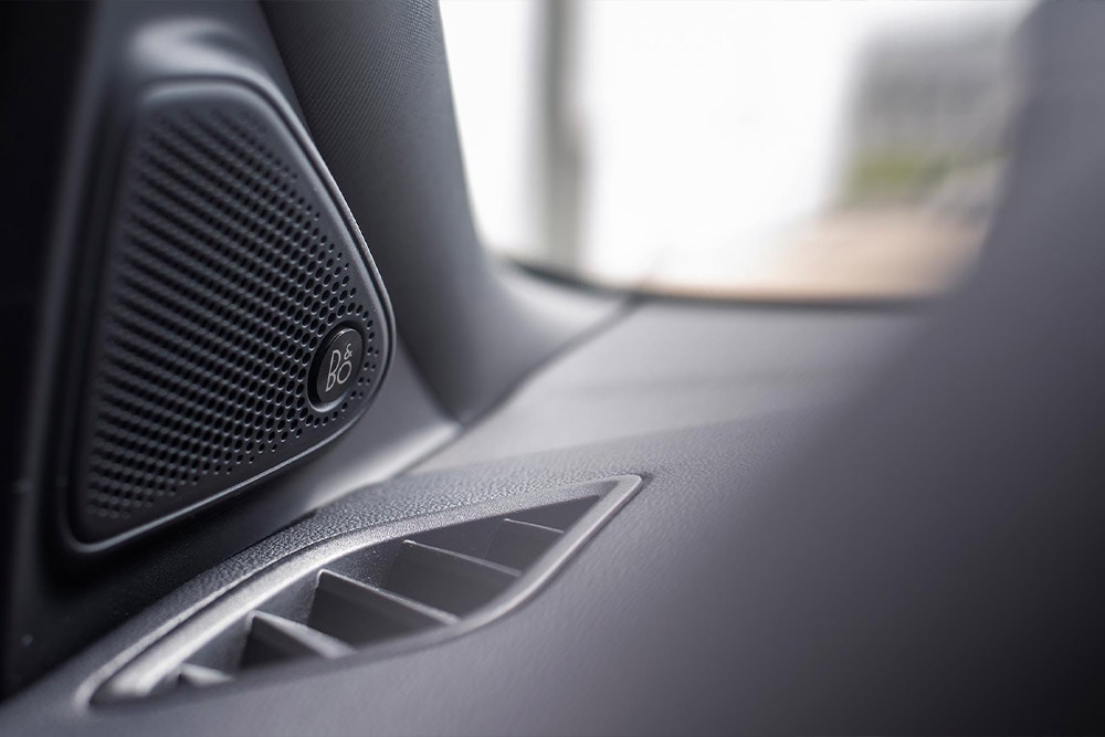 Ford Tourneo Custom Innenraum. Detailansicht B&O Lautsprecher.
