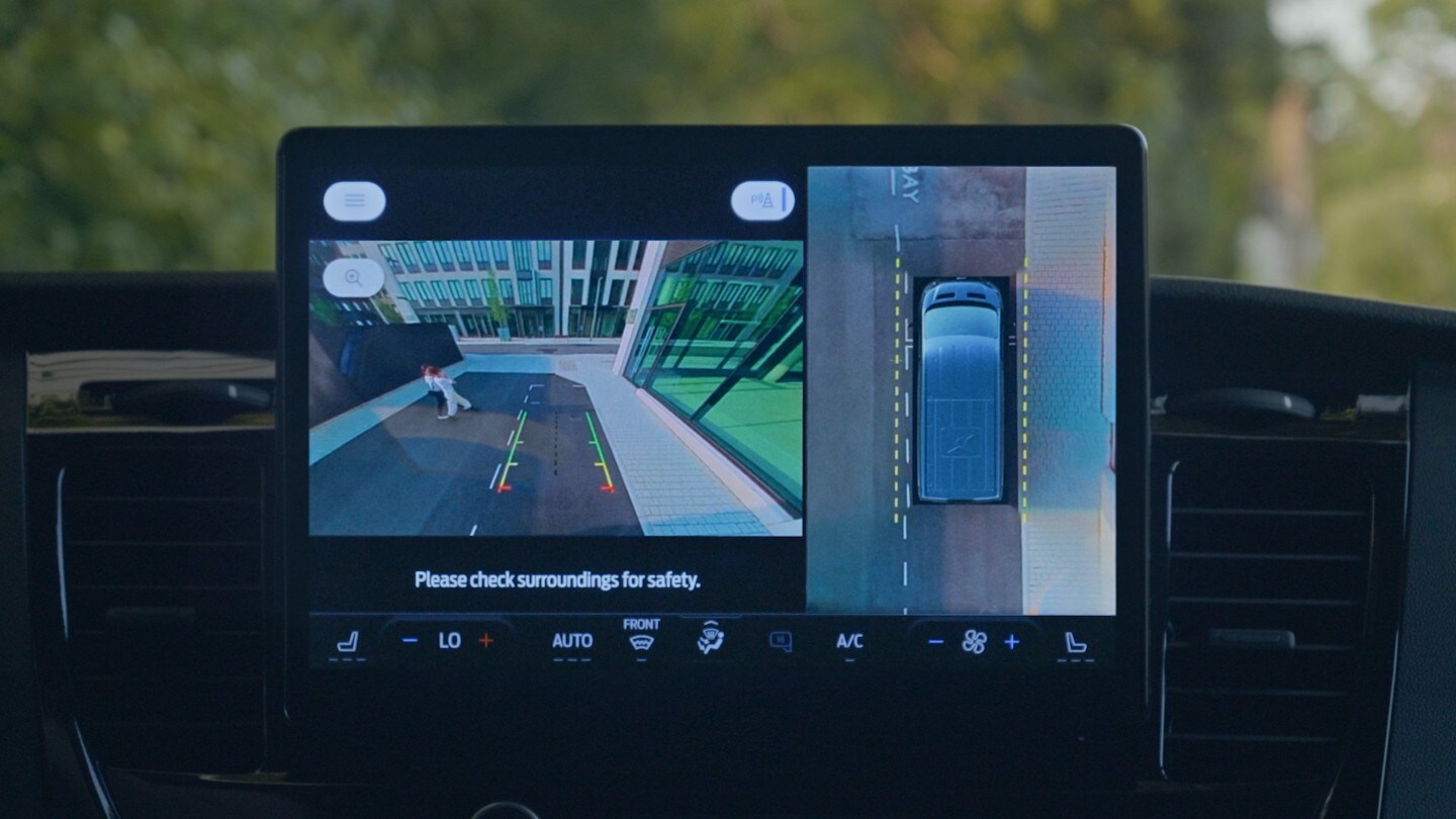 Detailansicht der Rundumkamera mit Split-View-Display.