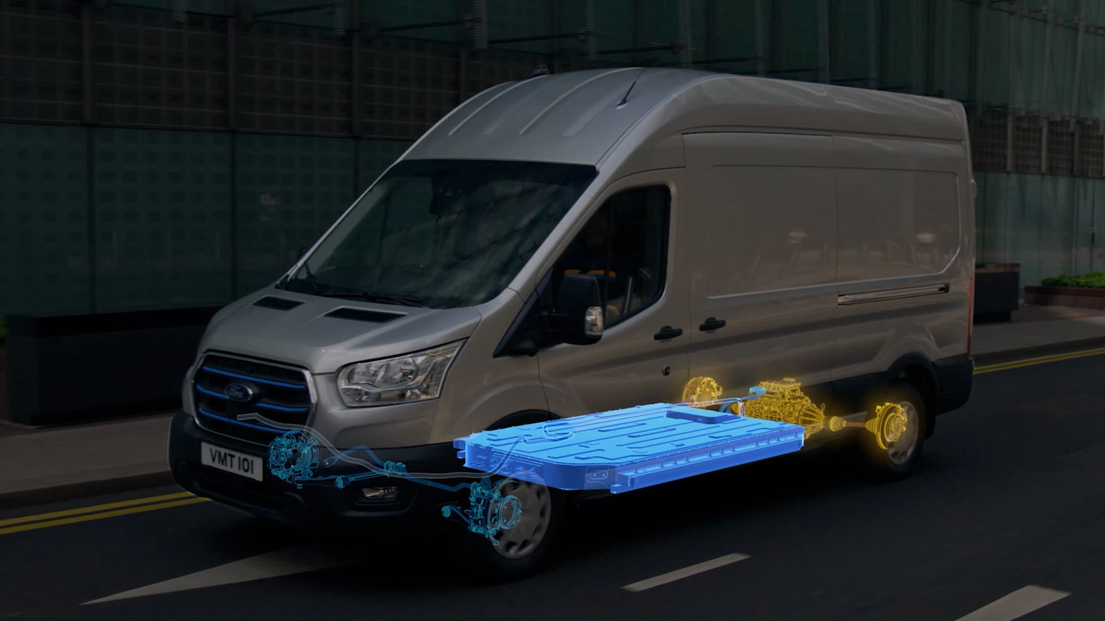 Ford E-Transit in Silber. Seitenansicht, Illustration elektrischer Antrieb