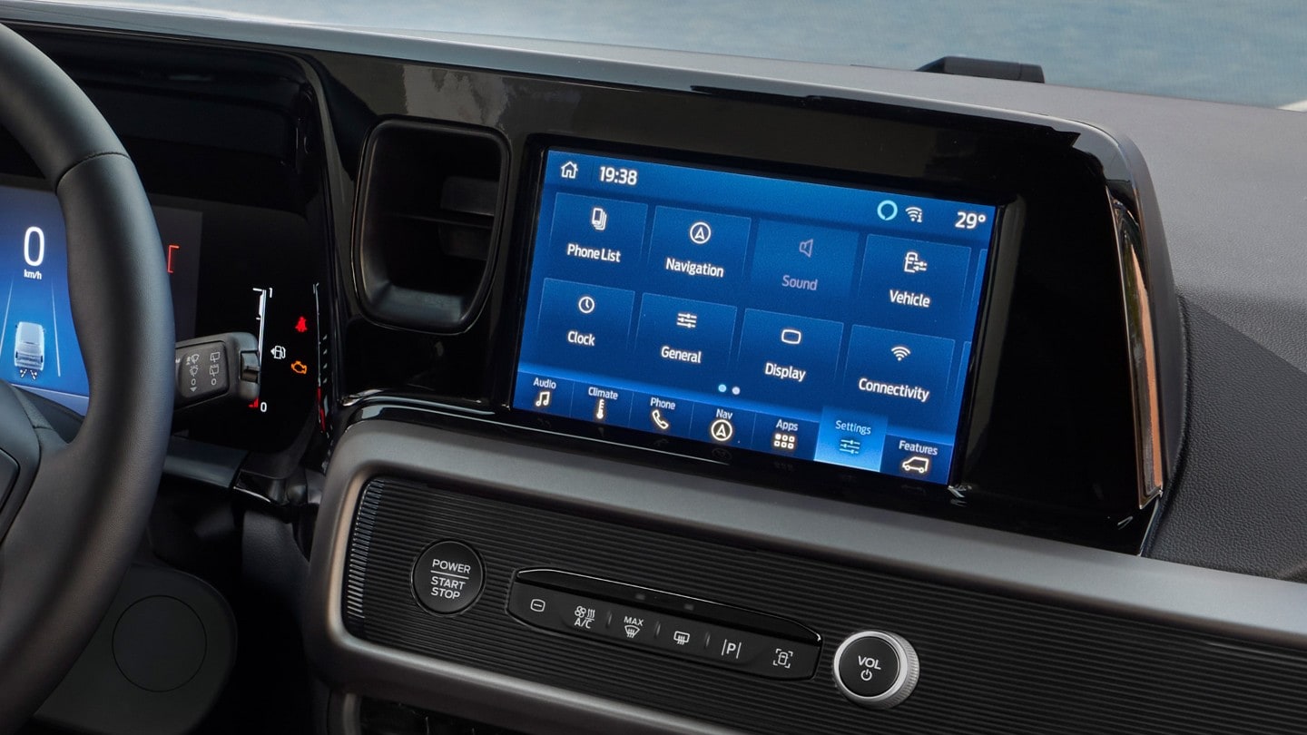 Ford Tourneo Courier Innenraum. Detailansicht Ford SYNC 4-Touchscreen. 