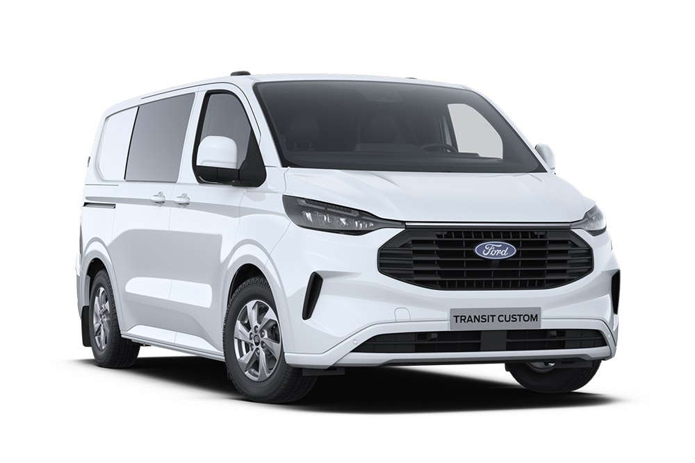 Ford Transit Custom Kastenwagen Doppelkabine in Weiß. Dreiviertelansicht, vor einem weißen Hintergrund.