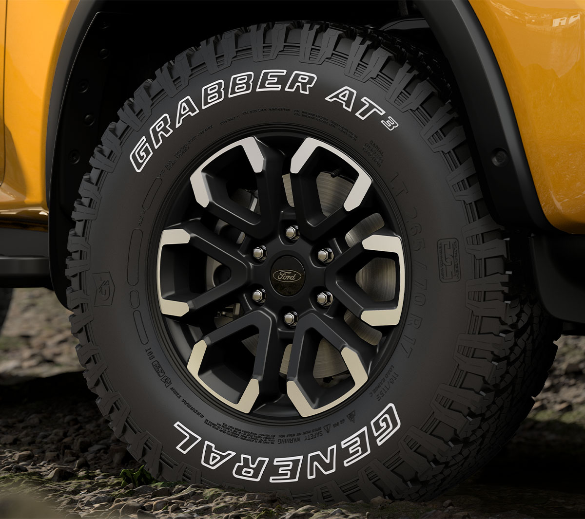 Ford Ranger Wildtrak X in Orange. Detailansicht der Leichtmetallfelgen.