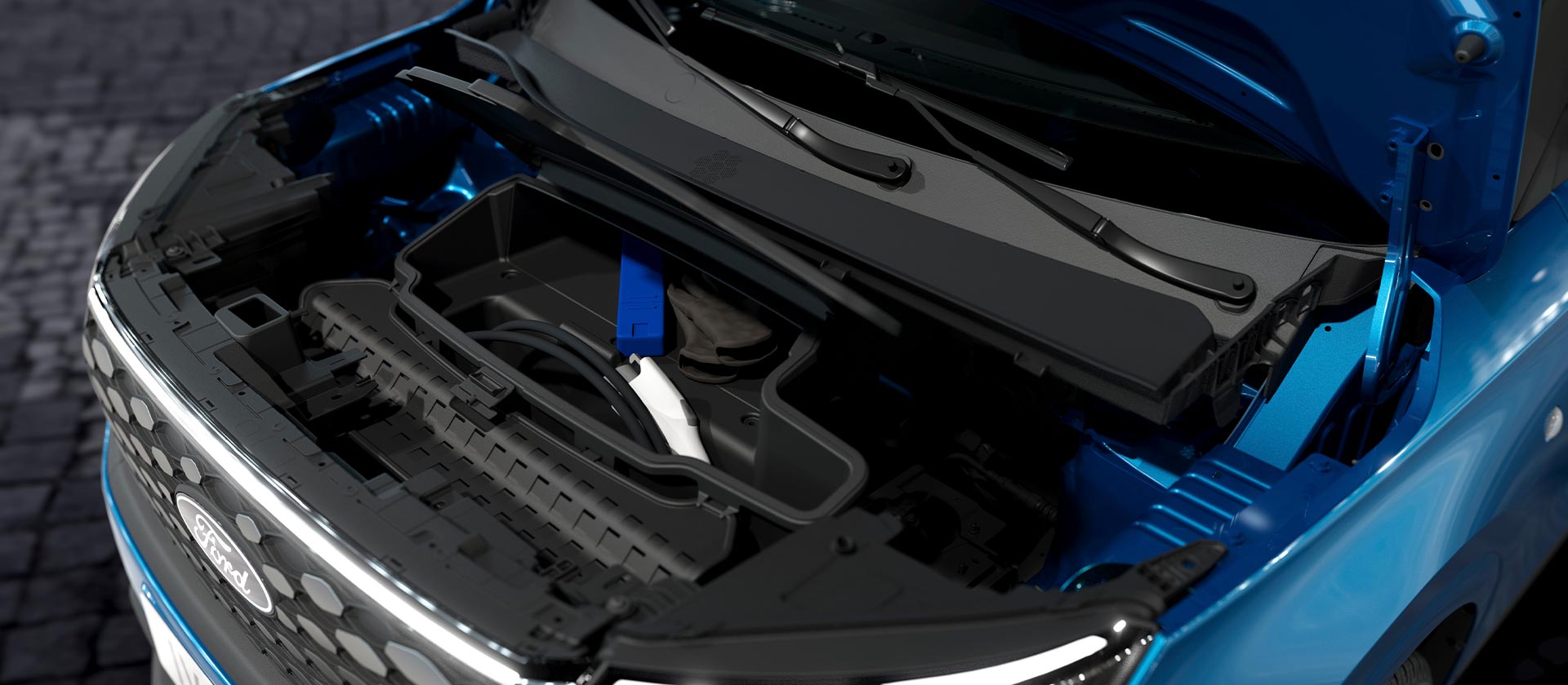 Ford E-Transit Courier in Blau. Detailansicht des Front-Kofferraums.