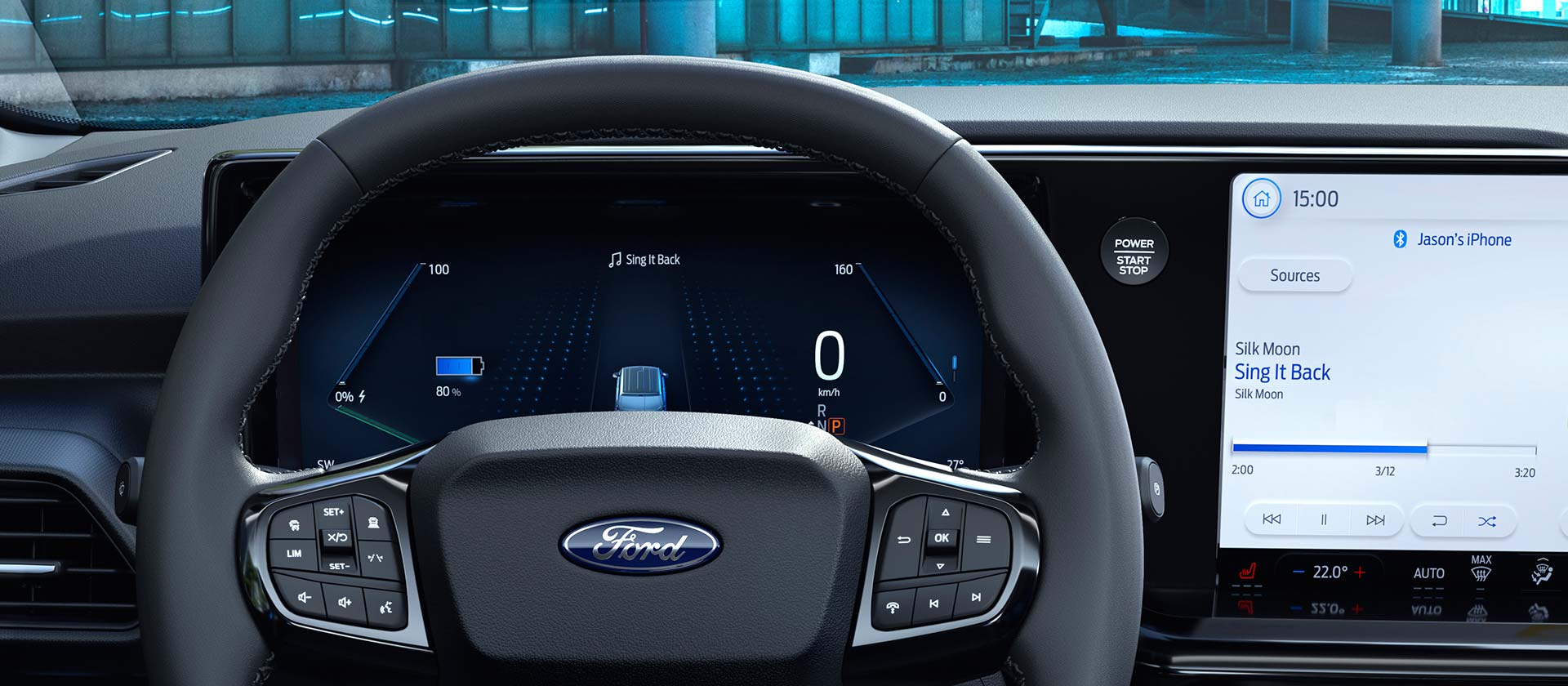 Ford E-Transit Courier Innenraum. Ansicht auf Lenkrad und SYNC 4-Touchscreen.